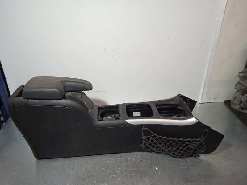 Recambio de consola central para mercedes-benz clase b (w245) 180 cdi special edition (245.207) referencia OEM IAM A1696800050  