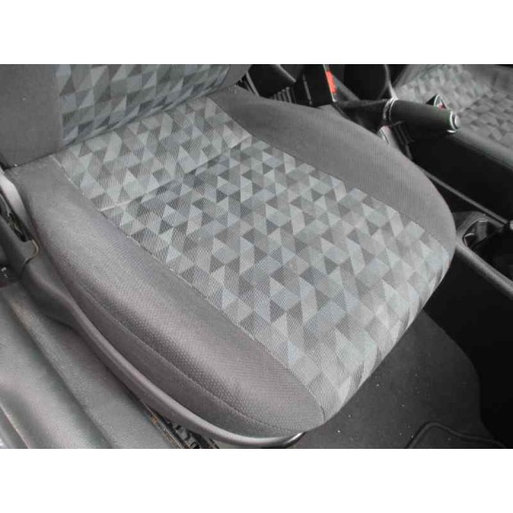 opel astra g berlina del año 2001