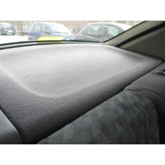 opel astra g berlina del año 2001