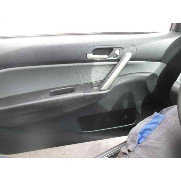 honda civic berlina 3 (ep1/2) del año 2001