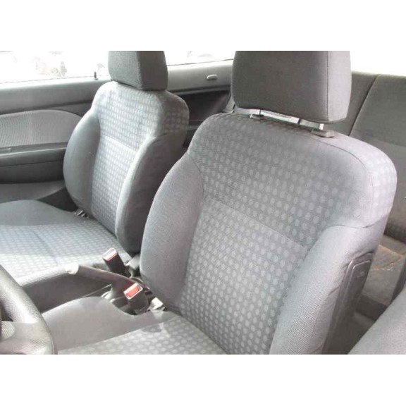 honda civic berlina 3 (ep1/2) del año 2001