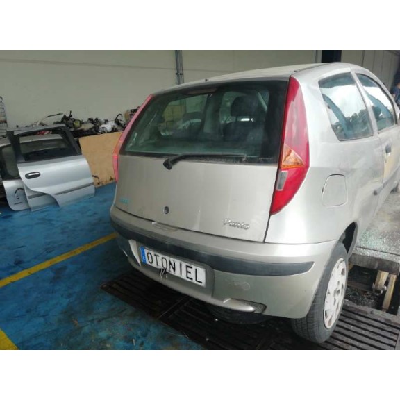 fiat punto berlina (188) del año 2002