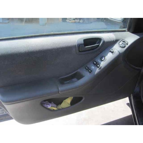 chrysler stratus berlina (ja) del año 1999