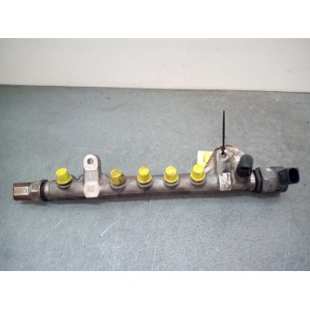 Recambio de rampa inyectora para volkswagen passat berlina (3c2) highline referencia OEM IAM 03L089C  