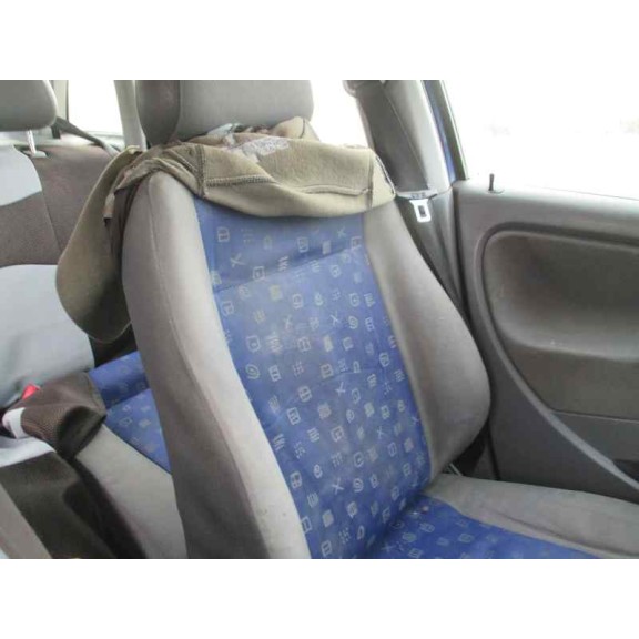 seat ibiza (6k1) del año 2002