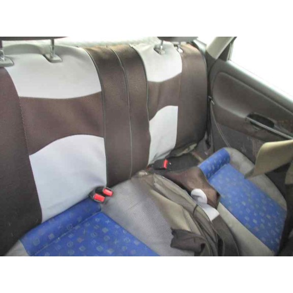 seat ibiza (6k1) del año 2002