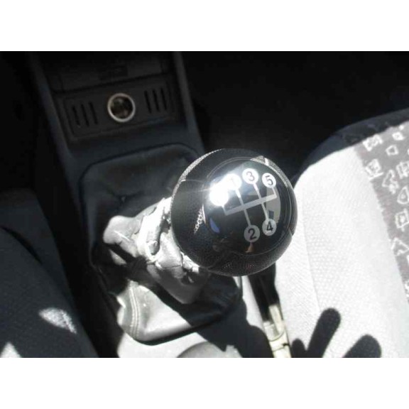 opel corsa c del año 2003