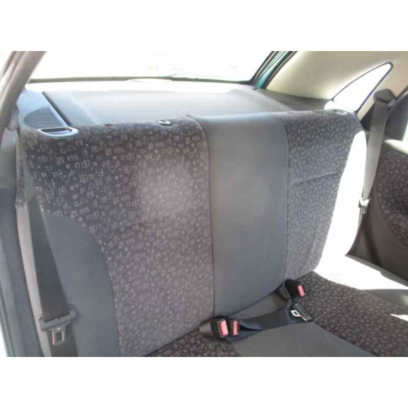 opel corsa c del año 2003