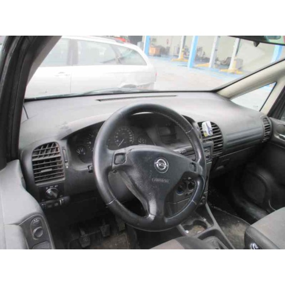 opel zafira a del año 2004