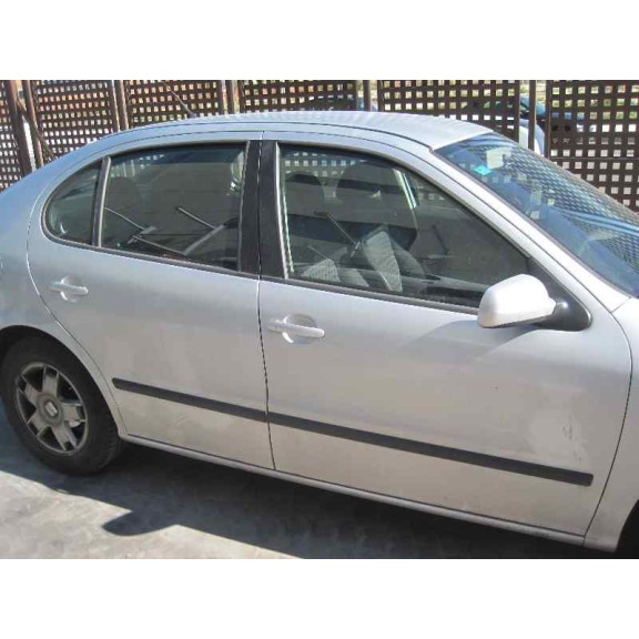 seat leon (1m1) del año 2001