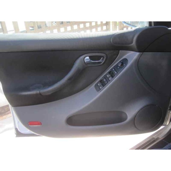 seat leon (1m1) del año 2001