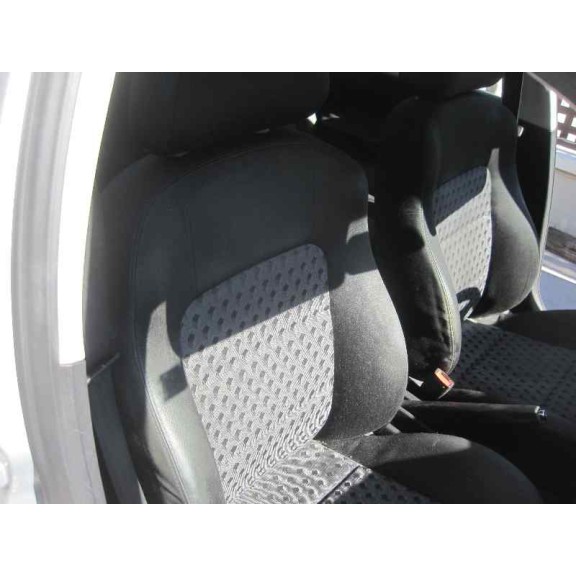 seat leon (1m1) del año 2001