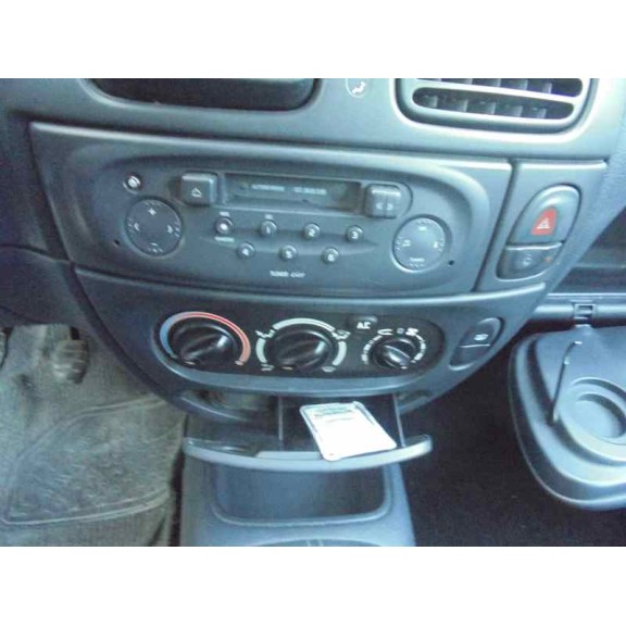 renault megane i fase 2 classic (la..) del año 2002