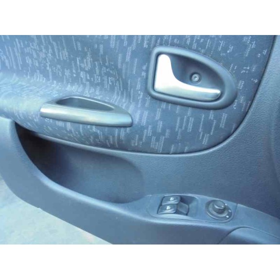 renault megane i fase 2 classic (la..) del año 2002