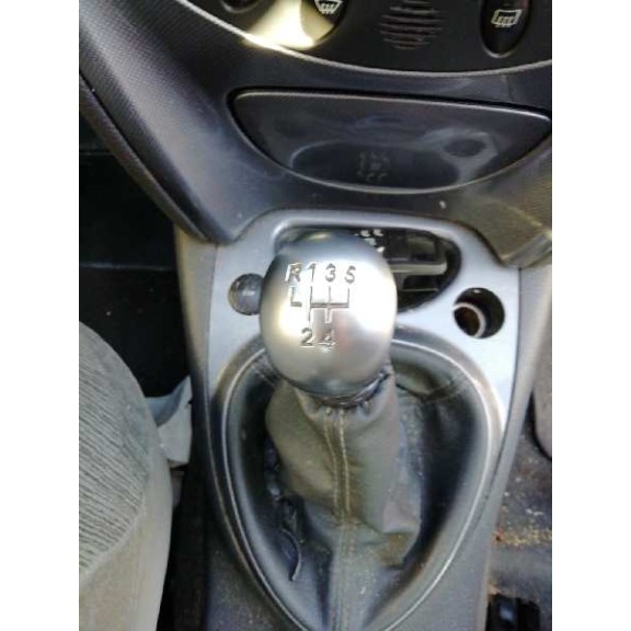 citroën c5 berlina del año 2003