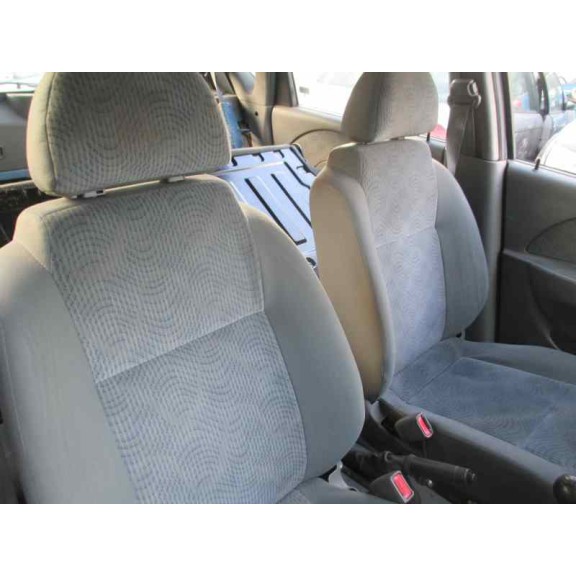 daewoo kalos del año 2004