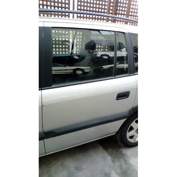 opel zafira a del año 2001