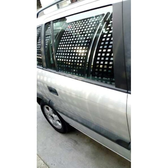 opel zafira a del año 2001