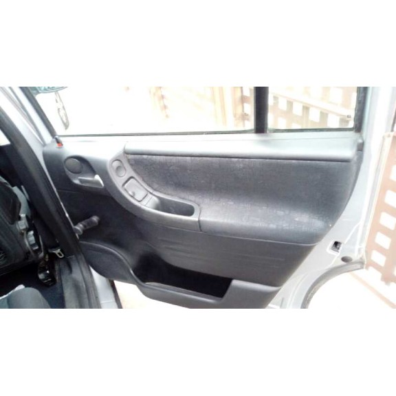 opel zafira a del año 2001