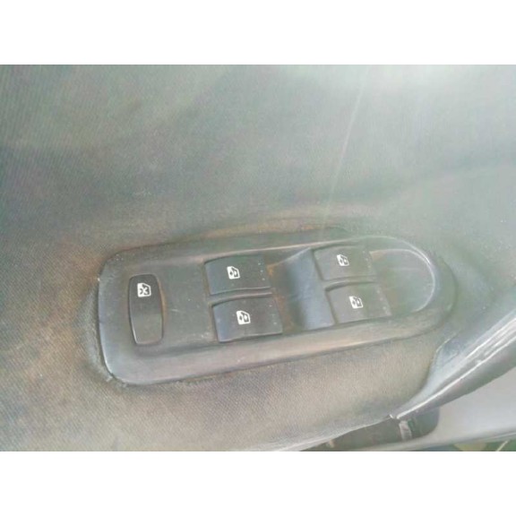 renault grand scenic del año 2005