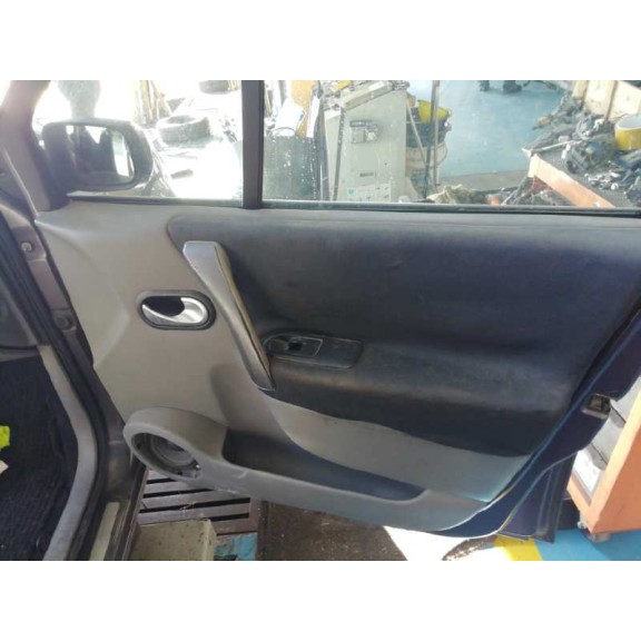 renault grand scenic del año 2005