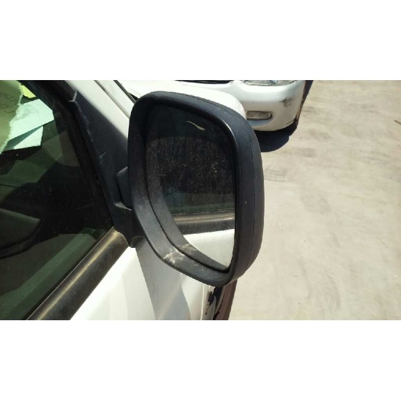 peugeot partner (s2) del año 2004