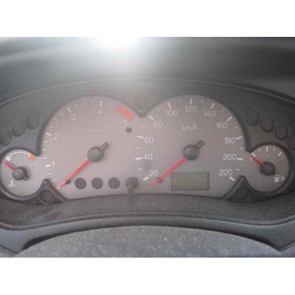 ford focus berlina (cak) del año 2002