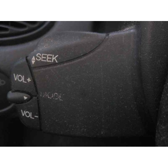 ford focus berlina (cak) del año 2002