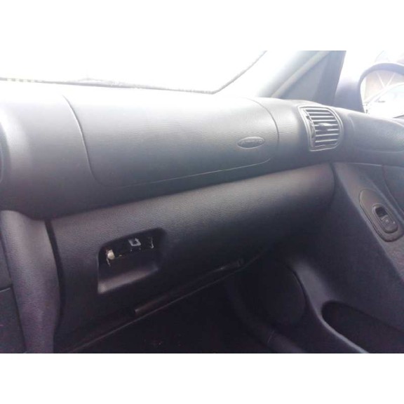 seat toledo (1m2) del año 2003