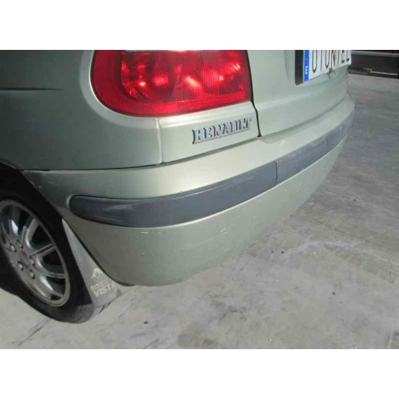 renault megane i fase 2 berlina (ba0) del año 2001
