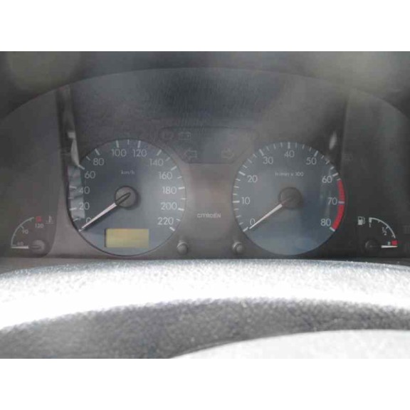 citroën xsara berlina del año 2001