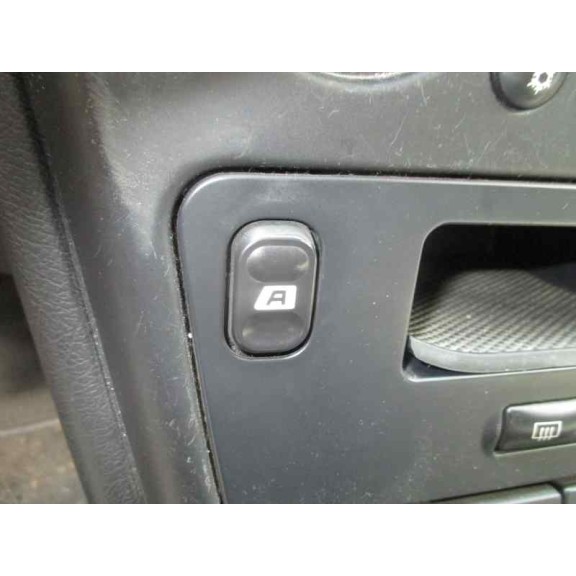 citroën xsara berlina del año 2001