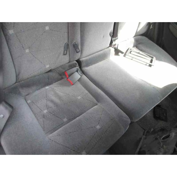 citroën xsara berlina del año 2001