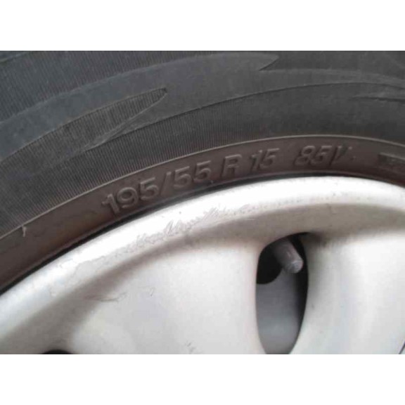 citroën xsara berlina del año 2001