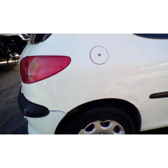 peugeot 206 berlina del año 2004