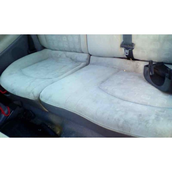 peugeot 206 berlina del año 2004