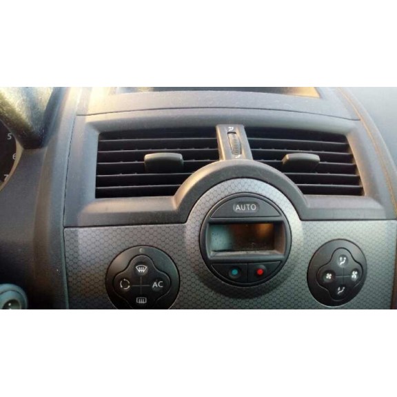 renault megane ii berlina 5p del año 2003