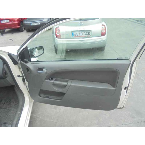 ford fiesta (cbk) del año 2003