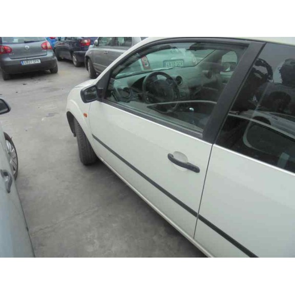 ford fiesta (cbk) del año 2003