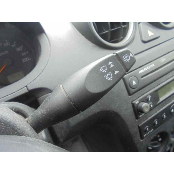 ford fiesta (cbk) del año 2003