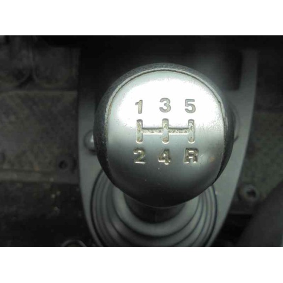 ford fiesta (cbk) del año 2003