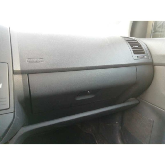 volkswagen polo (9n3) del año 2006