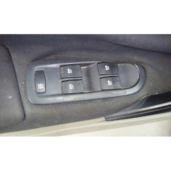 renault megane ii berlina 5p del año 2003