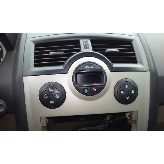 renault megane ii berlina 5p del año 2003