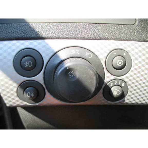 opel astra gtc del año 2006