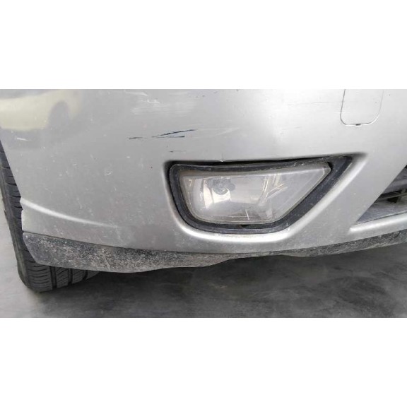 ford focus berlina (cak) del año 2001