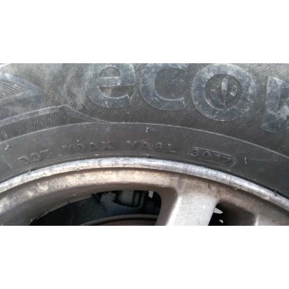 ford focus berlina (cak) del año 2001