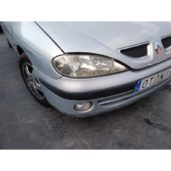 renault megane i fase 2 berlina (ba0) del año 2001