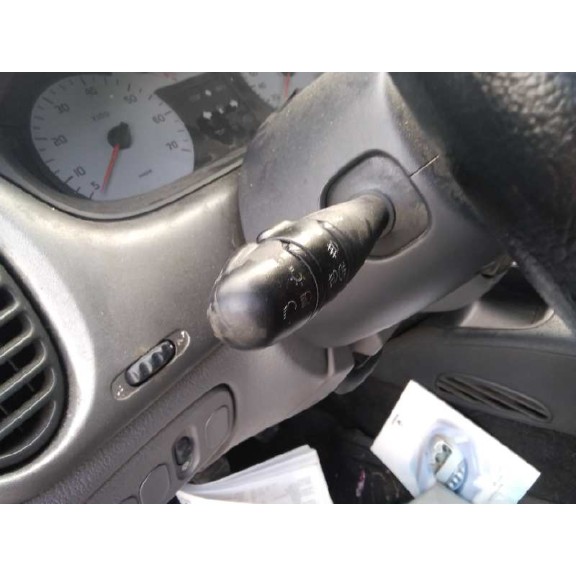 renault megane i fase 2 berlina (ba0) del año 2001