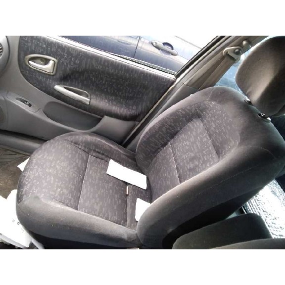 renault megane i fase 2 berlina (ba0) del año 2001